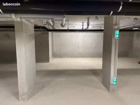 place de stationnement sécurisée – pringy route de genève – accès badge