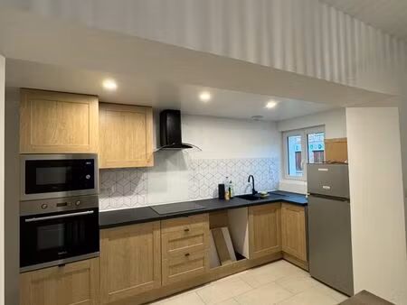 maison f3 meublé de plein pied plein centre boissey-le-chatel