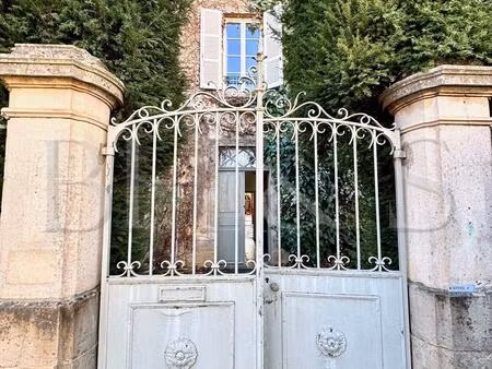 maison ancienne à rénover  caves & dépendances
