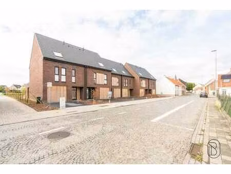 magnifiques maisons neuves finies avec soin – tva à 6 % poss