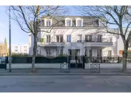superbe appartement duplex familial 140 m² – lumineux  au calme  proche rer
