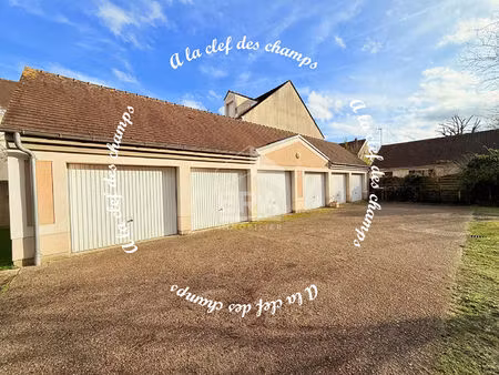 parking / box gif sur yvette