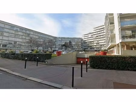 a louer emplacement de parking - le havre - résidence de france