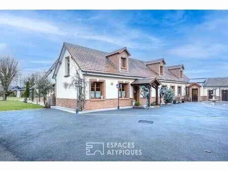 propriété rénovée et ses dépendances proche de la côte picarde