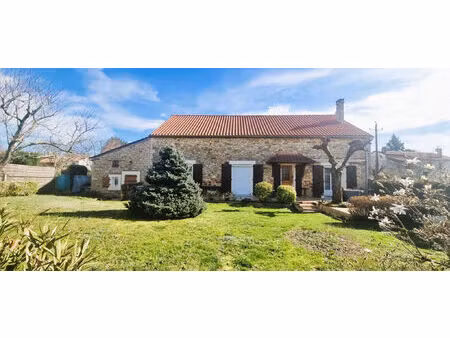 vente maison 5 pièces 135 m² prayssac (46220)