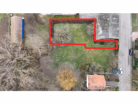 a vendre - terrain constructible 621m² – libre de constructeu