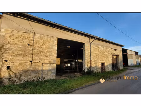 hangar agricole + terrain