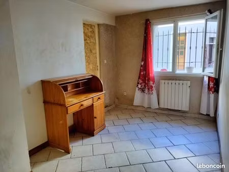 appartement velaux centre 35m²