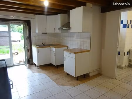 t1 bis de 26m2 clayes (proche de saint gilles et pacé)