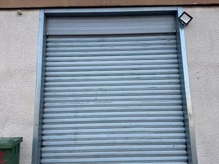 loue local industriel