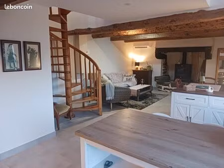 penty rénové 78 m² – terrasse plein sud – riec sur bélon (coët pin) disponible en bail mob