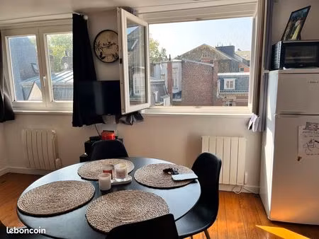 beau studio clame et ensoleillé à dieppe