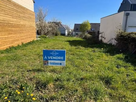 terrain constructible viabilisé à vendre