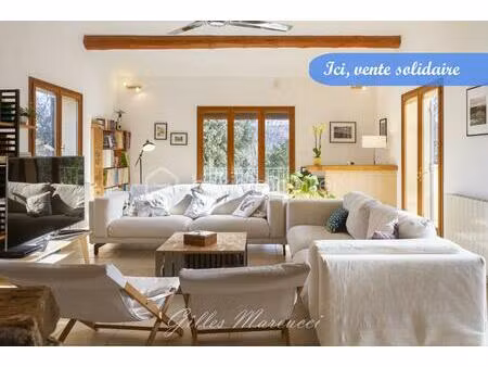 maison de 174 m² à malemort-du-comtat