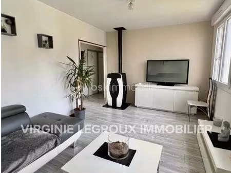 maison de 95 m² à port-brillet