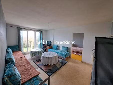 appartement 52.73m² à rafraîchir avec vue dégagée au calme à la chapelle saint luc