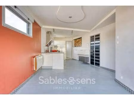 vente maison à sainte-foy (85150) : à vendre / 44m² sainte-foy
