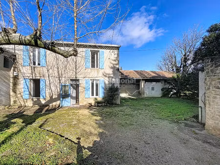 mas en partie restauré à sarrians 9 pièce(s) 181 m2