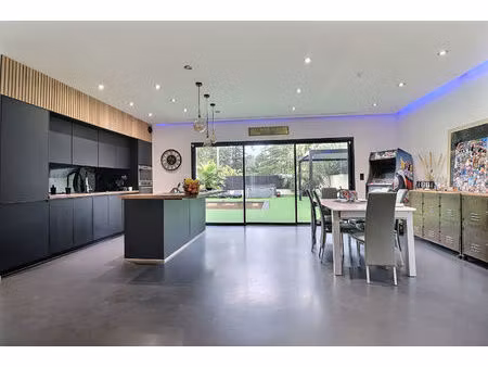 villa contemporaine de prestige 5 pièces - 165 m² saint-aygulf