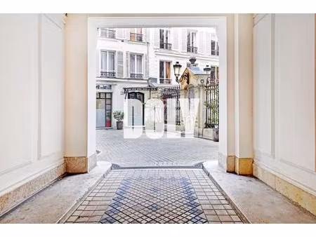 local commercial - doly - villiers  75008 paris