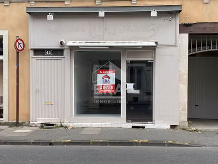 local commercial 0 pièces 22 m² à louer châteauroux 36000 ? | era immobilier