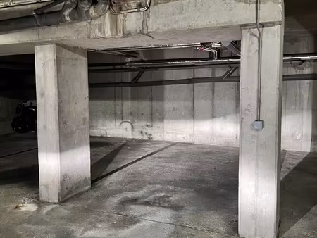 vente parking/garage/box 13 m²