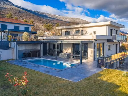 vente maison de luxe thoiry 6 pièces 230 m² <meta name="description" content="divonne soth