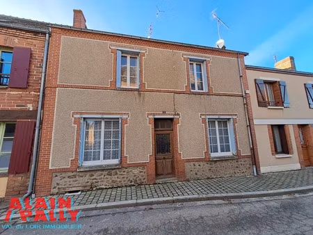 vente maison 4 pièces 104 m² à chateaudun (28200)  60 000 €