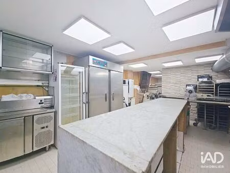 vente commerce 91 m² antibes (06160)