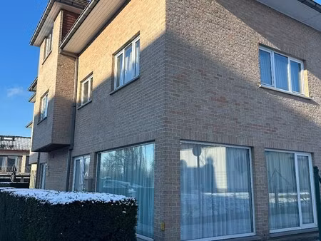 appartement te huur in deinze met 3 slaapkamers