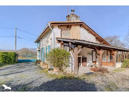 vente maison 5 pièces 105 m² à saint-denis-de-pile (33910)  195 064 €