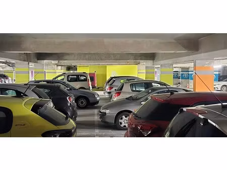 vente garage bordeaux (33800)