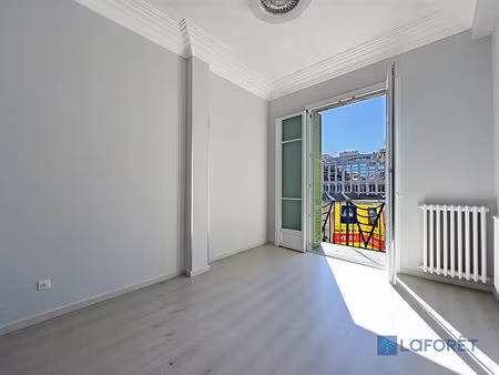 vente bureau 3 pièces 48 m² nice (06000)