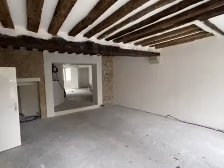 rueil centre-ville : local commercial idéal restauration de 61m