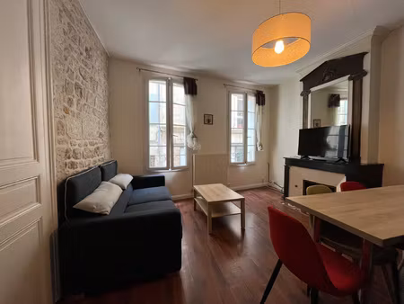 location appartement 2 pièces 50m² niort 79000