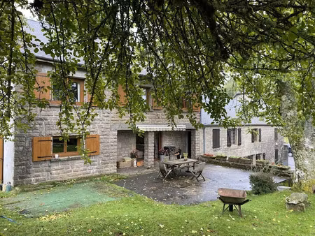 vente maison 9 pièces 225 m² à bugeat (19170)  216 000 €