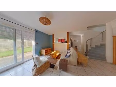 location appartement 3 pièces meublé 66m² buxerolles 86180