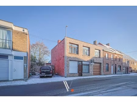 huis te koop in izegem met 3 slaapkamers