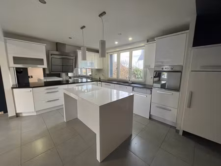 vente maison 7 pièces 135 m² à plabennec (29860)  270 810 €