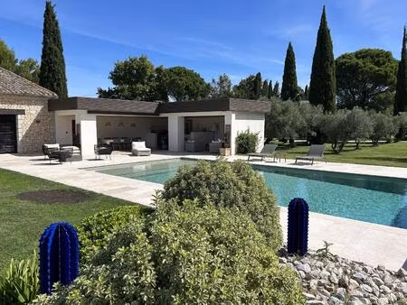villa premium entre avignon et les alpilles