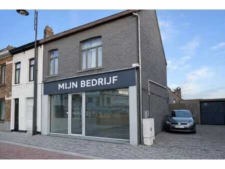 polyvalante ruimte te huur op topligging in sijsele!