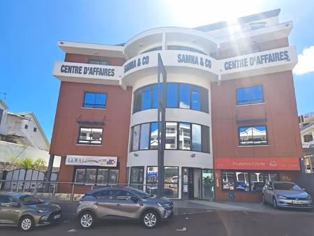 location local commercial 100m² st denis 97490