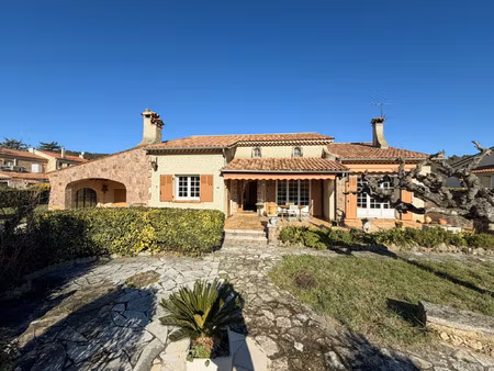 vente maison 4 pièces 127 m² pignans (83790)