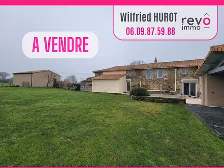 vente maison 6 pièces 182 m² à le fief-sauvin (49600)  311 000 €