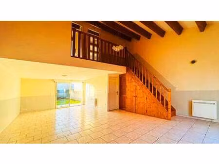 vente maison à bourg-chapon (17230) : à vendre / 66m² bourg-chapon