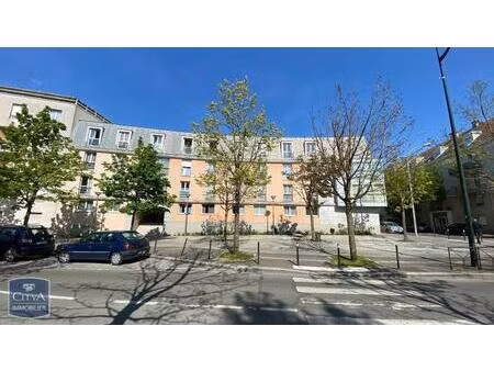 location parking noisy le grand 93160