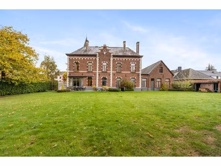 huis te koop in ellezelles met 6 slaapkamers