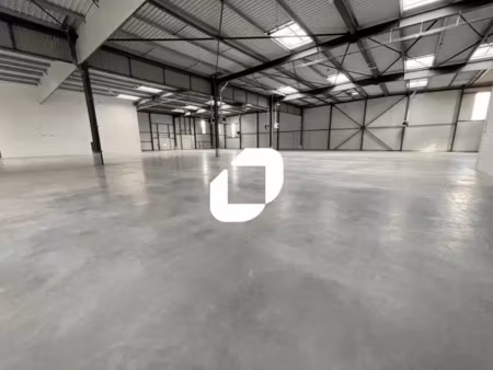 location local d'activités le thillay 95500