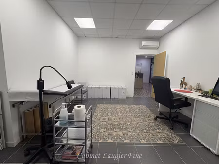 local proffessionel 3 rue rouvière 13001