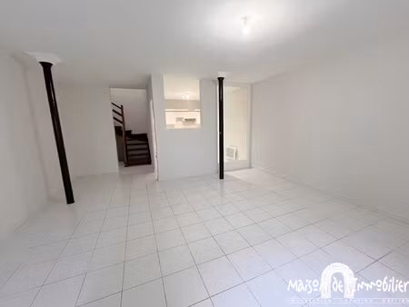 a vendre à cognac proche de la place françois 1er - duplex